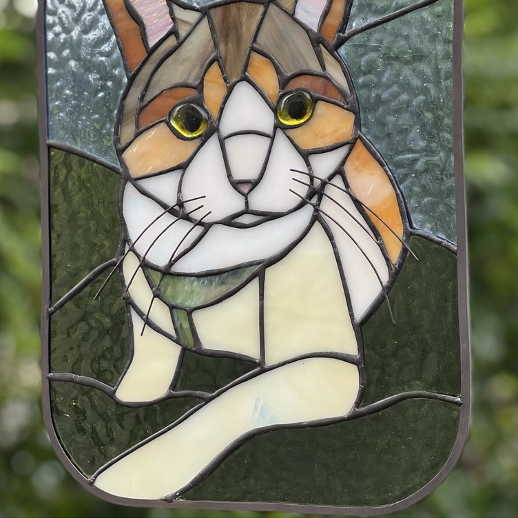 白猫のハート型ステンドグラス 白猫のハート型ステンドグラス ◇誕生石対応◇Twinkle Cat 「ネコが運ぶ