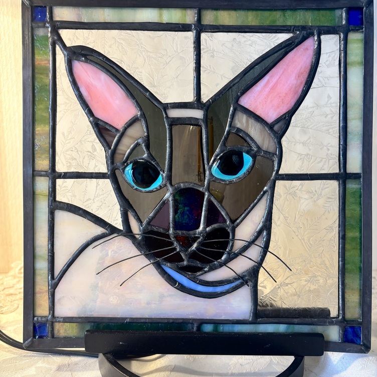 ステンドグラス 愛猫 似顔絵パネル | TanoMake(タノメイク) | 欲しい