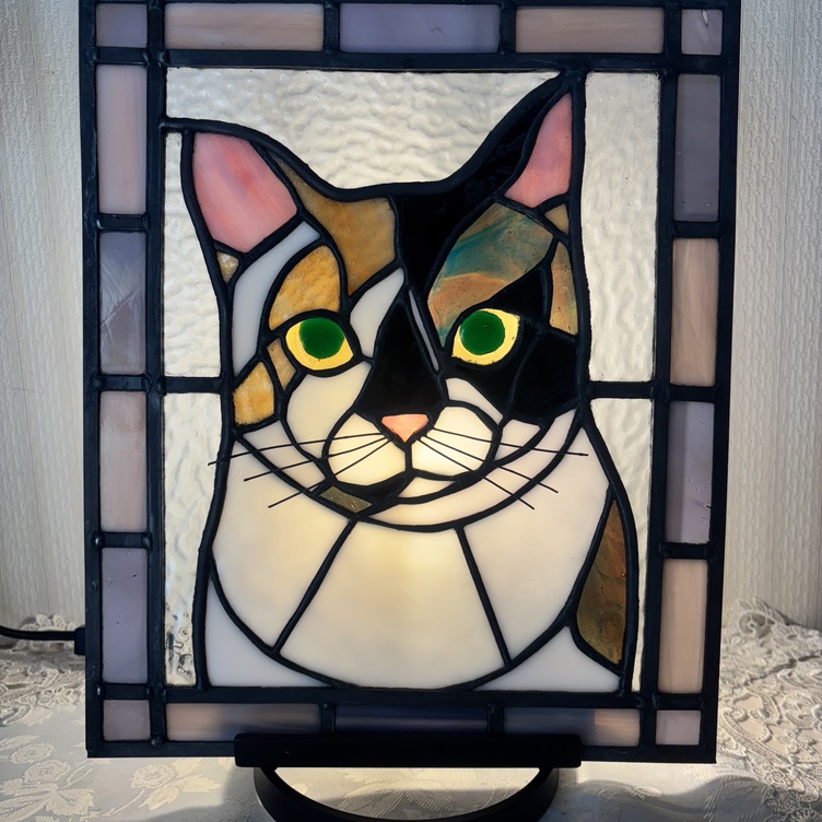 ステンドグラス 愛猫 似顔絵パネル | TanoMake(タノメイク) | 欲しい