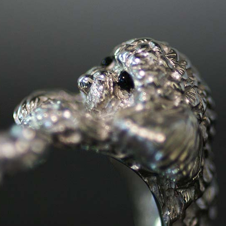 犬の指輪 リング 彫金 ハンドメイド シルバー製 アクセサリー