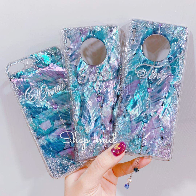 名入れ♡キラキラ天然シェル✨ラメ✨ドロップハートチャームブルー♡スマホカバー 名入れ♡キラキラ天然シェル✨ラメ✨ドロップハートチャーム