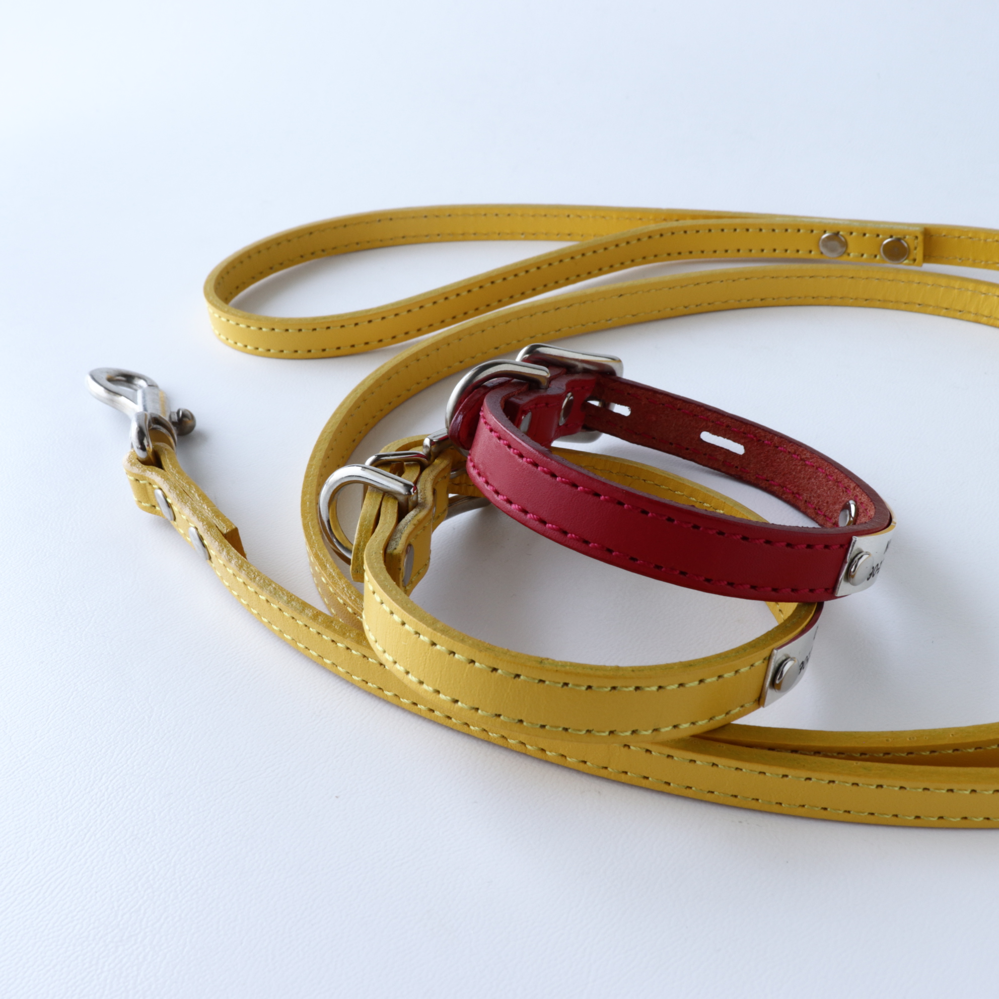 本革首輪🐶いぬねこ🐱チョーカー（シルバーネームプレート付き 