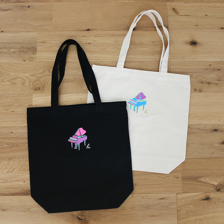 お名前やイニシャルが入れられる♪ 刺繍 キャンバストートバッグ