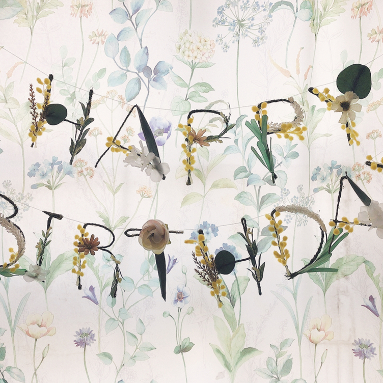 Happy Birthday フラワーガーランド バースデーガーランド 誕生日 Tanomake タノメイク 欲しいものが頼めるオーダーメイド特化型オンラインマーケット