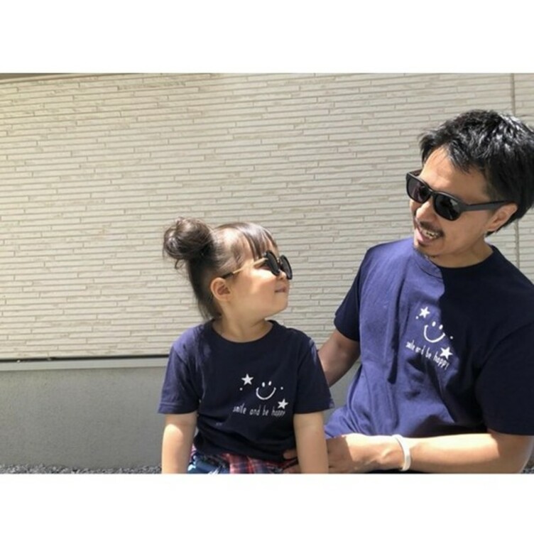 ネイビー☆スマイルＴシャツ★星かハートの２柄☆名入れ可能です＊８０～大人サイズまで＊お揃いコーデ♪赤ちゃんも♪