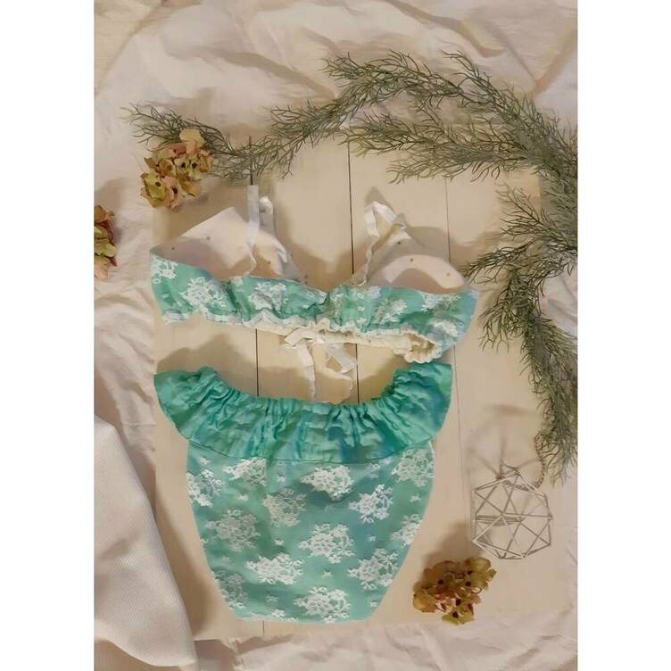 ティファニーブルーが輝くマットなサテンの上品なブラパンツセット