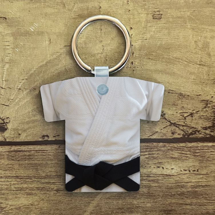 ✤名入れキーホルダー✤部活・クラブチーム／名入れ彫刻込オーダー ✤名入れキーホルダー✤部活・クラブチーム／名入れ彫刻込