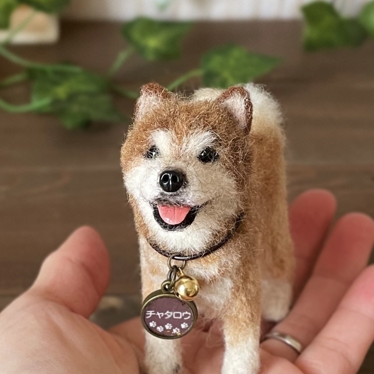 オーダー 送料無料】羊毛フェルト《ミニサイズマスコット》犬 オーダー 送料無料】羊毛フェルト《ミニサイズマスコット》犬