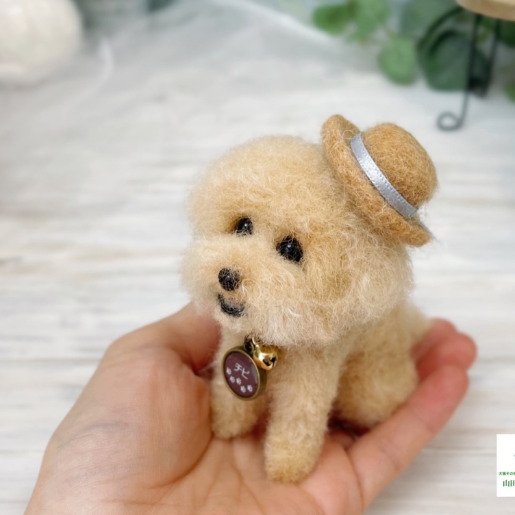 オーダー 送料無料】羊毛フェルト《ミニサイズマスコット》犬 オーダー 送料無料】羊毛フェルト《ミニサイズマスコット》犬