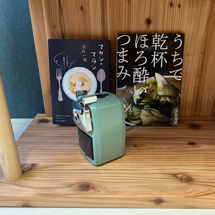 送料無料】 和モダン シェルフ 飾り棚 柱形 モダン 杉 | TanoMake