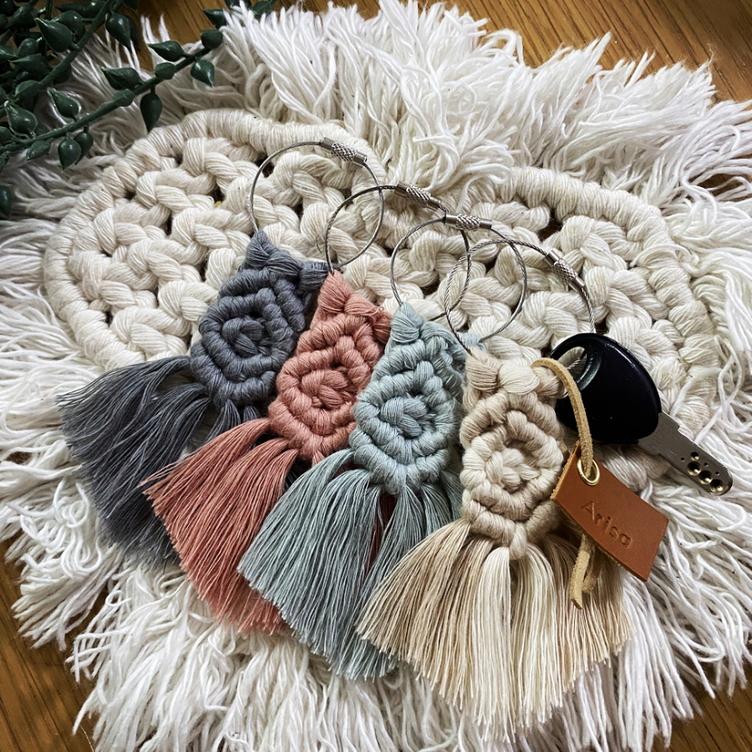 マクラメ キーホルダー | TanoMake(タノメイク) | 欲しいものが頼める