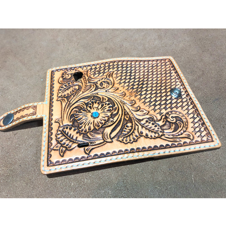 カービング（革彫刻）スマホケース ＊全機種対応＊ | TanoMake