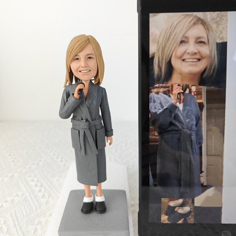 オーダーメイド】3D肖像画 置物写真 人形 雛様雛飾彫刻 記念日 誕生日 プレゼントに 父母親 両親 似顔絵 彼氏 彼女 カップル 妻へ 夫へ 贈り物  ケーキトッパー 100日記念 祝い 社長上司 友達 退職 新築 引越し 就職 卒業式 | TanoMake(タノメイク) | 欲しいものが頼める ...